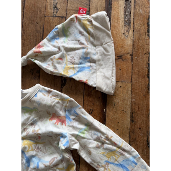 Baby Magnetic Me Dinosaur Sleep Sack 0-3 Months Beige Blue - Picture 4 of 10